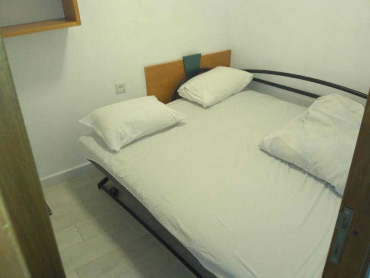 Caesars Place Sea View 2Br Neot Golf Caesarea Exteriör bild